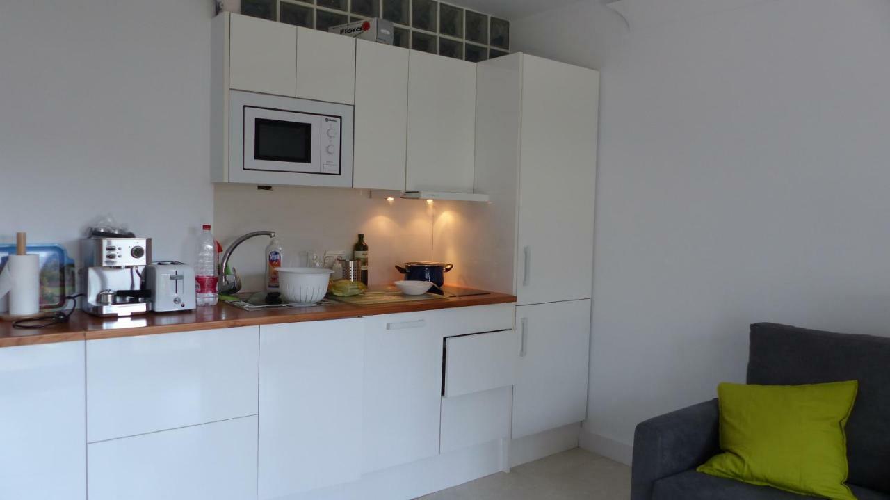 Apartment, 2 Bedrooms, On The Beach, With Pool, Sea Views And Garden -- Included, Parking & Wifi *