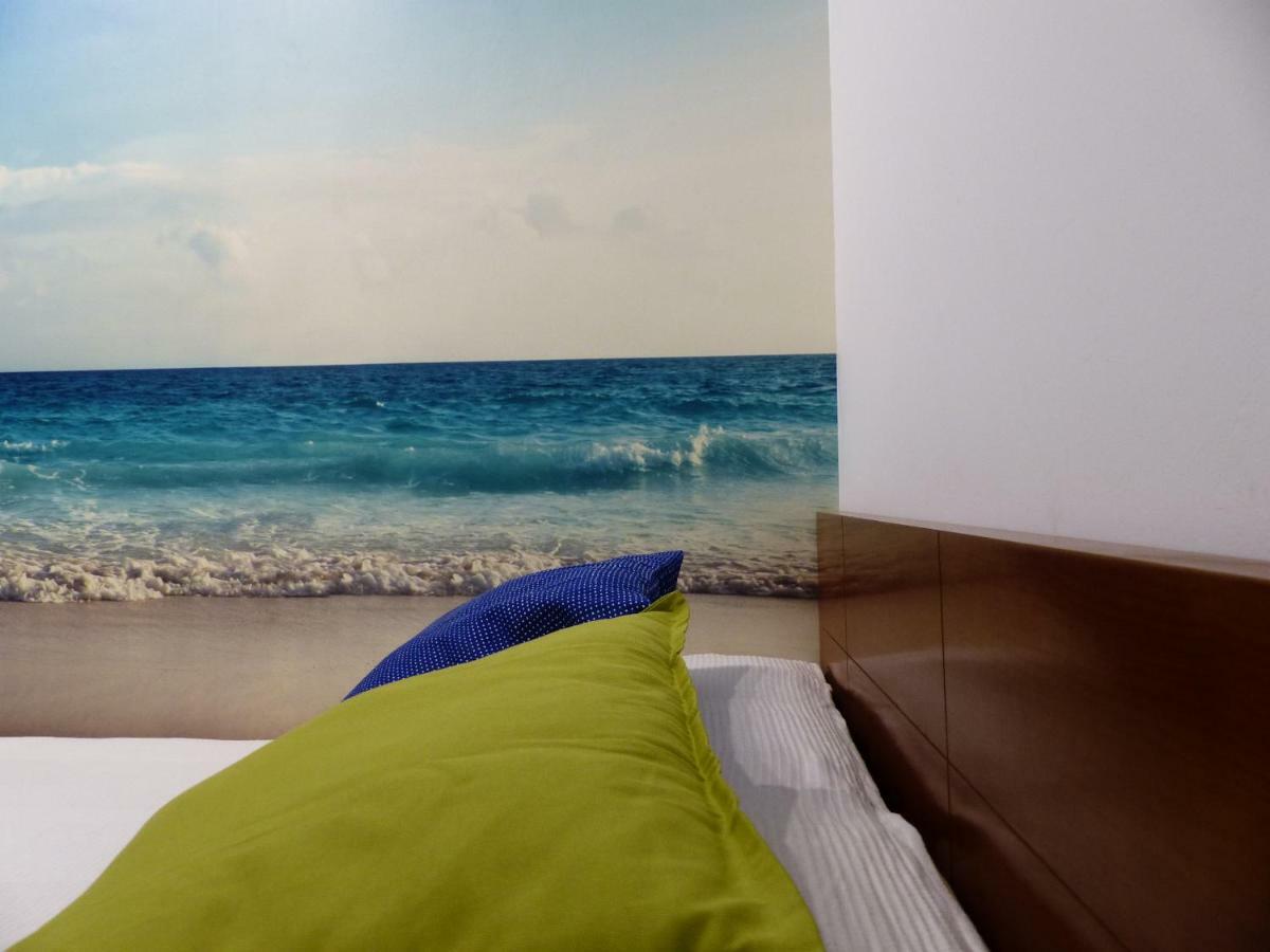 Apartment, 2 Bedrooms, On The Beach, With Pool, Sea Views And Garden -- Included, Parking & Wifi *